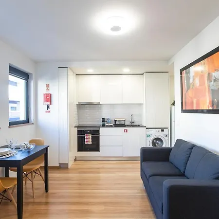 Homely W/ Ac Near Marques By Lovelystay * Porto
