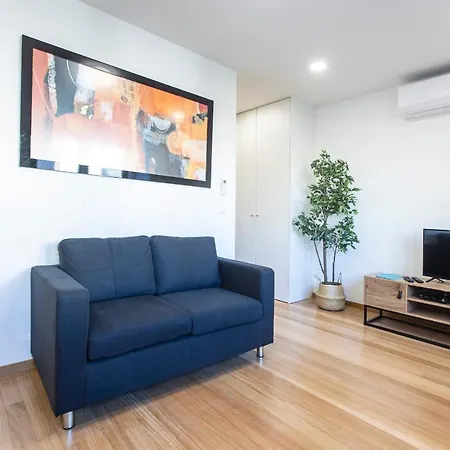 Homely W/ Ac Near Marques By Lovelystay Apartment *